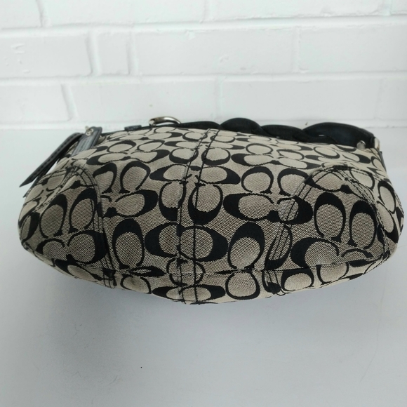 Coach satchel - Picture 6 of 8